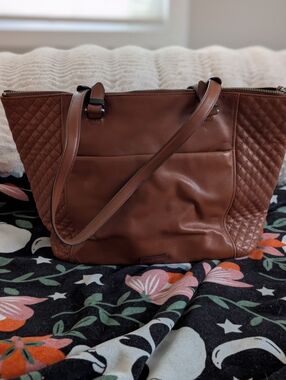 Vera Bradley Gallatin Quilted Panel Brown Leather Tote Bag